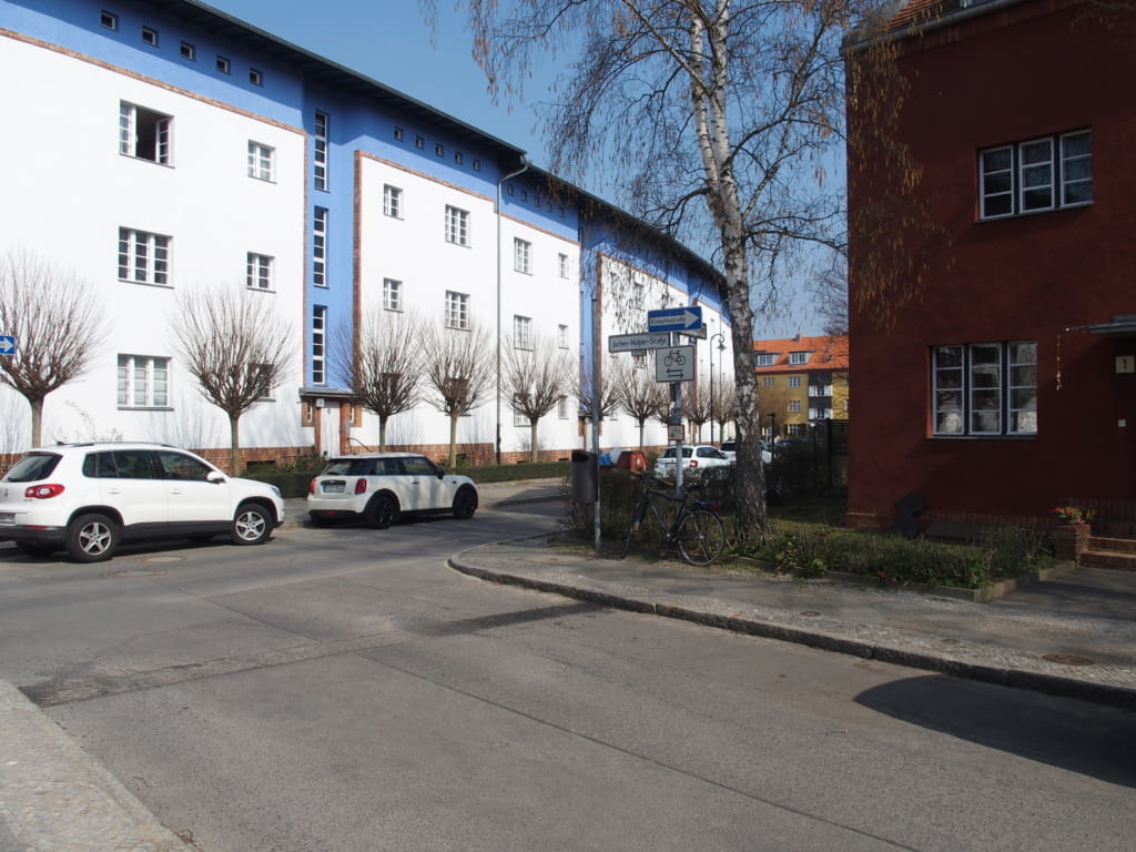 ドイツ ベルリンのジードルンク 住宅団地 の調査 建築コース