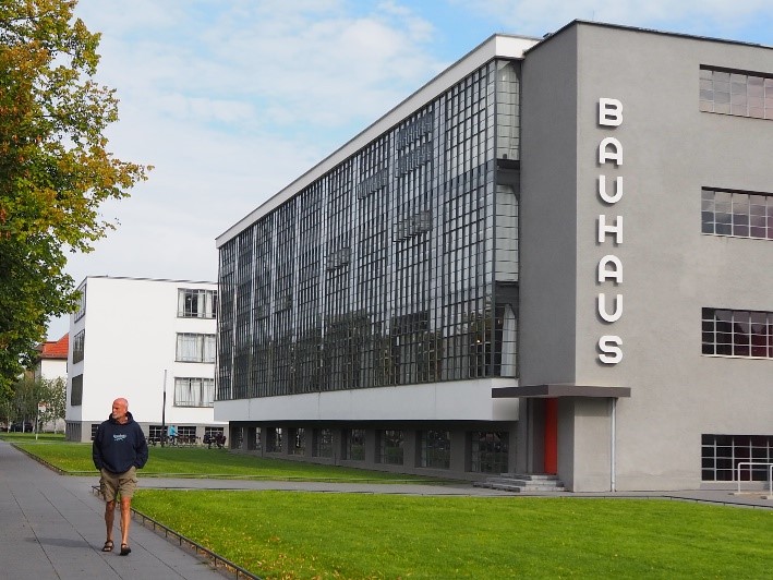 入手困難！ドイツ建築『BAUHAUS バウハウス』デッサウ財団公式ポスター